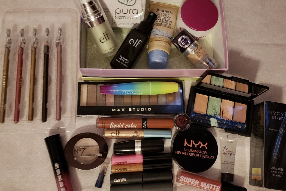 Makeup Beauty Bundle Lot Buxom Elf no.7 MAC